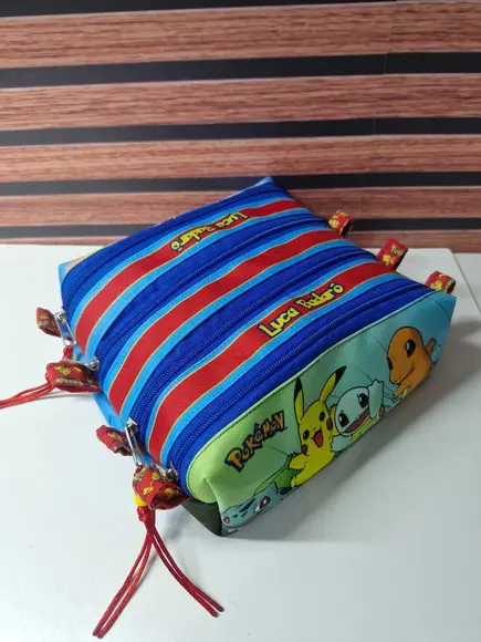 Estojo 4 Divisórias Pokemon