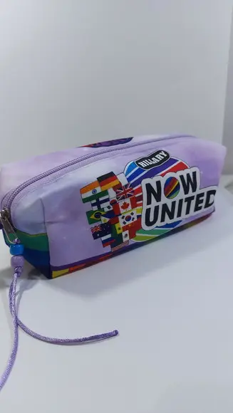 Estojo Now United