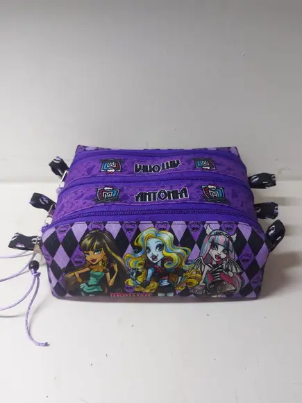 Estojo Triplo Monster High