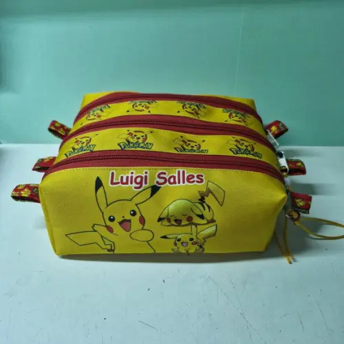 Estojo Triplo Pikachu