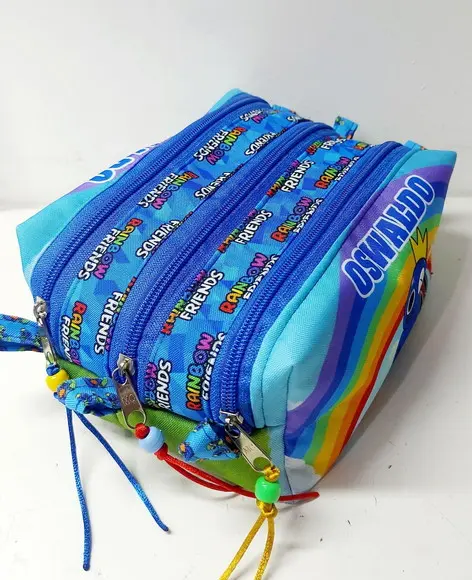 Estojo Triplo Rainbow Friends