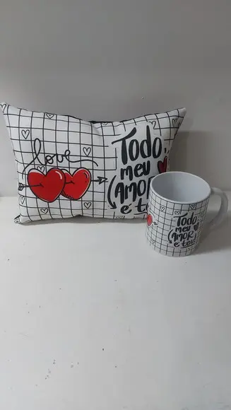Kit Caneca + Almofada Amor