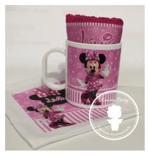 Kit caneca Minnie rosa
