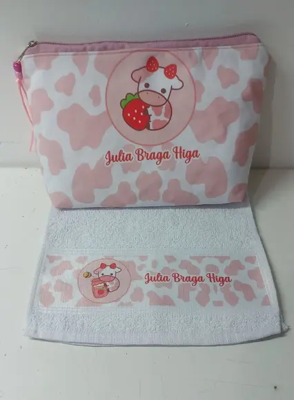 Kit Necessaire Strawberry Cow