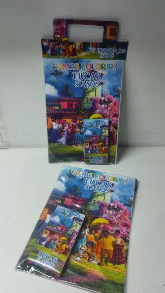 Livro Colorir Encanto