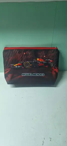 Necessaire F1