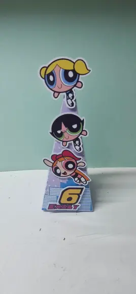 Piramide Meninas Super Poderosas