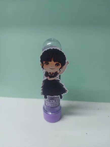 Tubete Wandinha