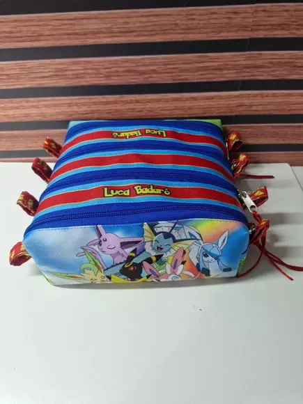 Estojo 4 Divisórias Pokemon