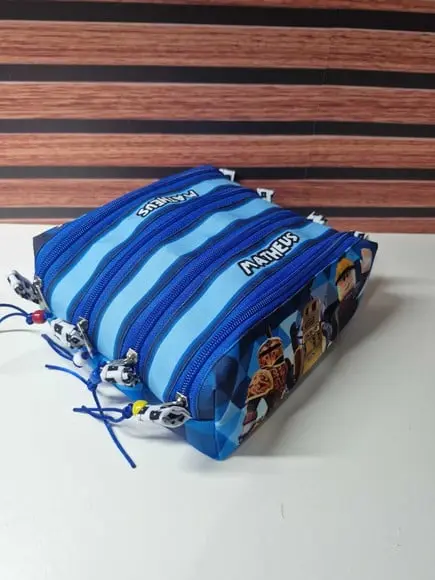Estojo 4 Divisórias Roblox
