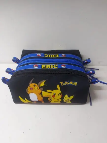 Estojo Triplo Pikachu