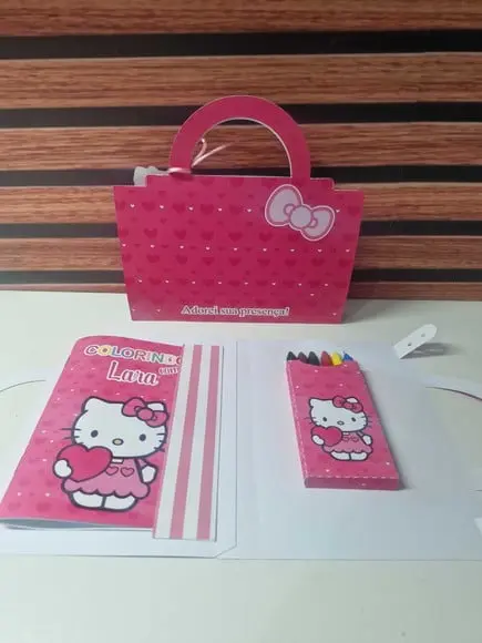 Maletinha Pintura Hello Kitty