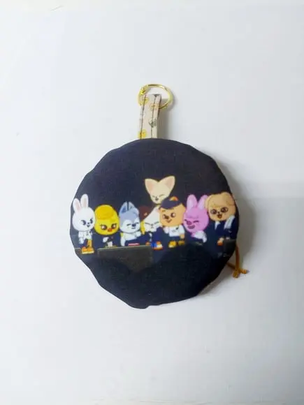 Porta Fone de Ouvido Stray Kids
