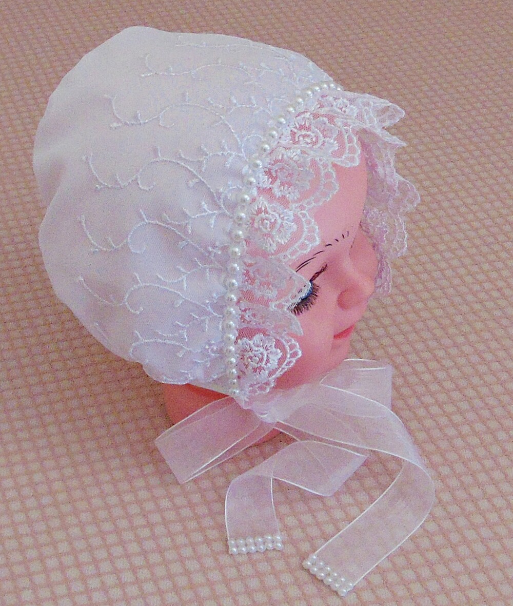 Touca de renda para batizado