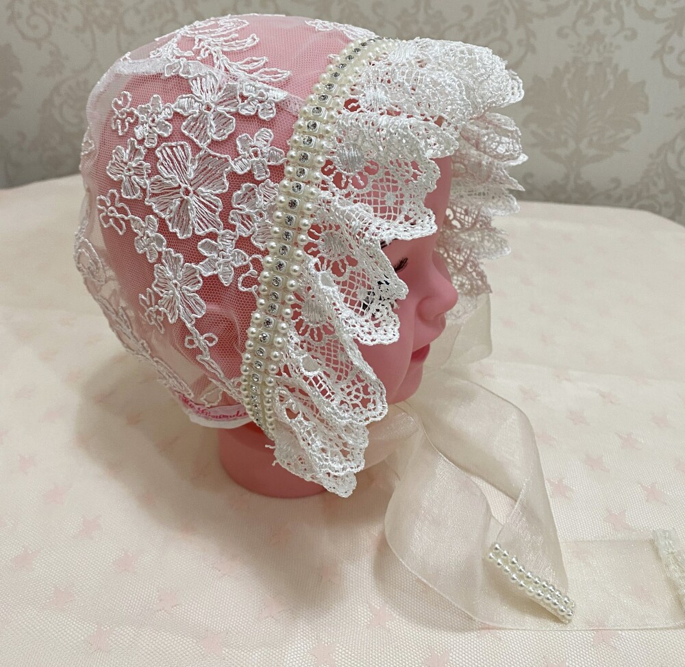 Touca de renda para batizado