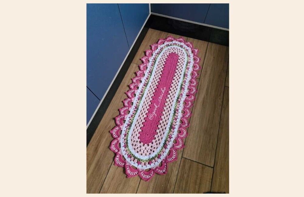 🌷💗 Tapete Passadeira Tulipinhas em Crochê Artesanal 🌷??