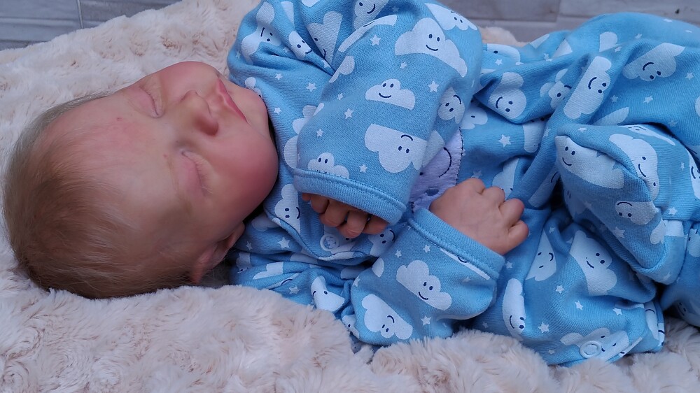 Bebê Reborn Realista Levi