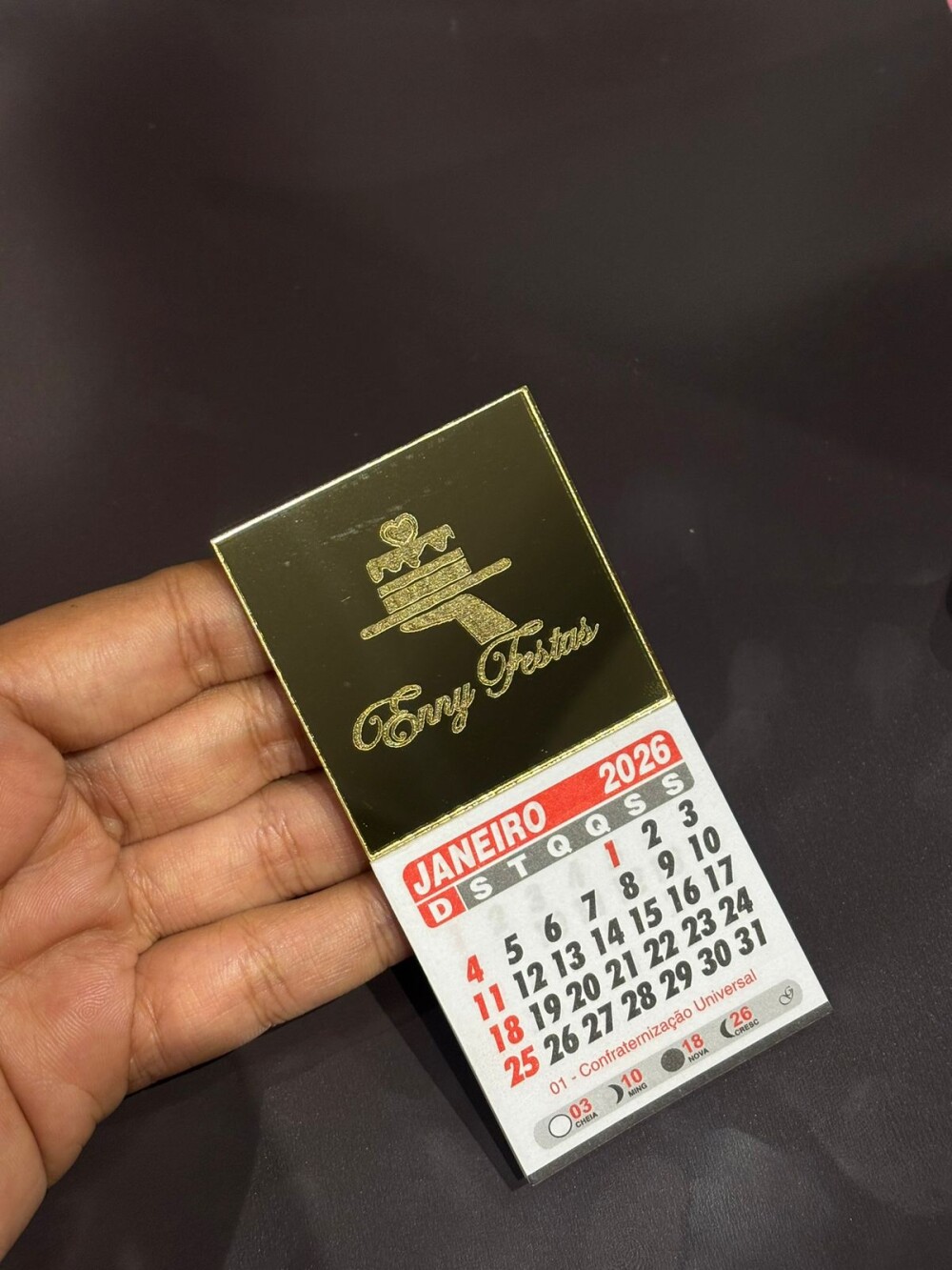 Mini Calendário Personalizado com Base em Acrílico - Brinde Pre