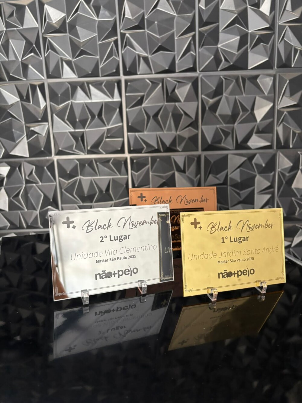 Kit placa de Homenagem Personalizada em acrílico