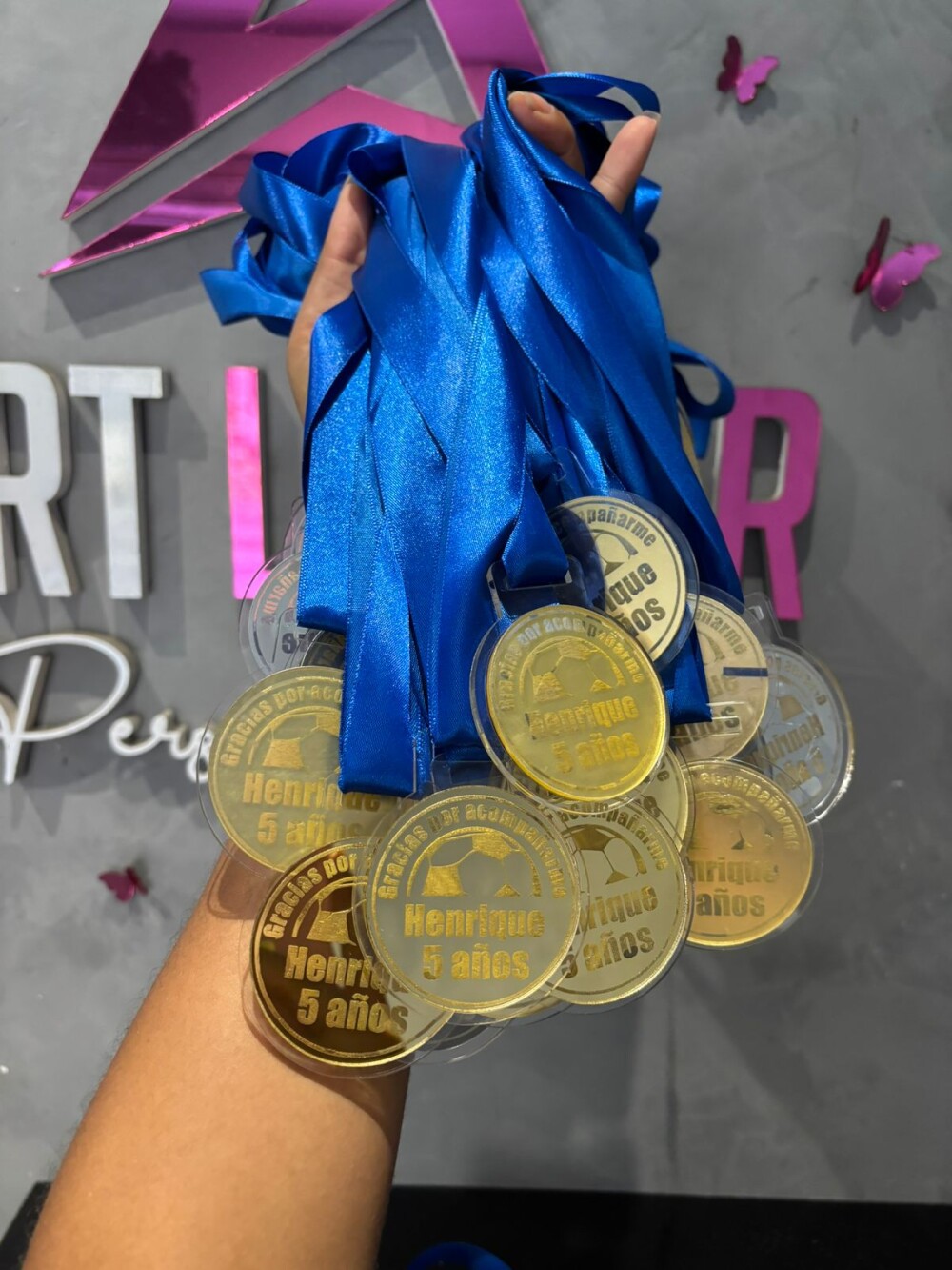 Medalhas Personalizadas Lembrança de Aniversario acrilico