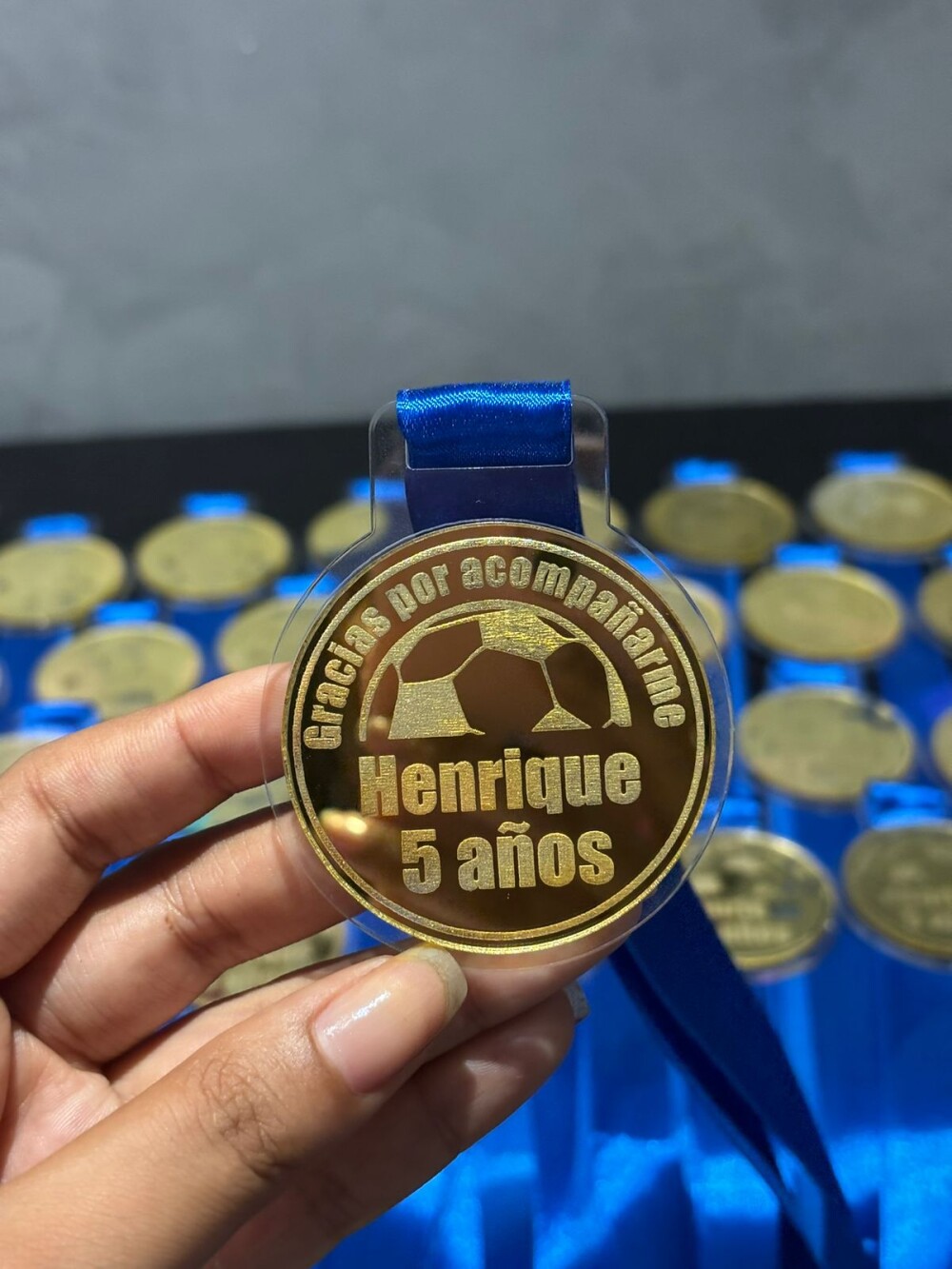Medalhas Personalizadas Lembrança de Aniversario acrilico