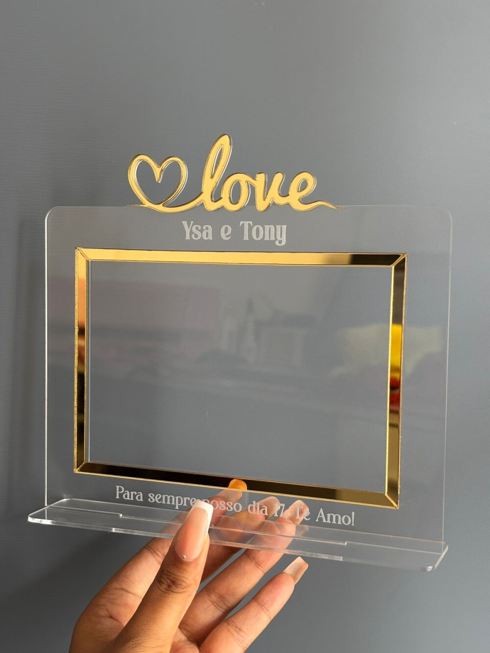 Porta-Retrato Personalizado Love - Edição Luxo Dourada