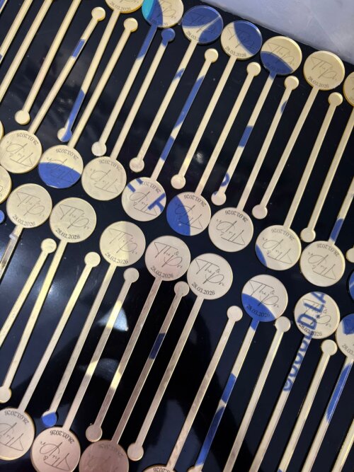 Mexedor de Drinks (Stirrer) Personalizado em Acrílico Espelhado