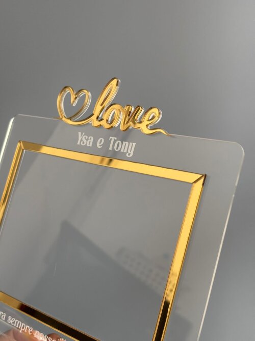 Porta-Retrato Personalizado Love - Edição Luxo Dourada