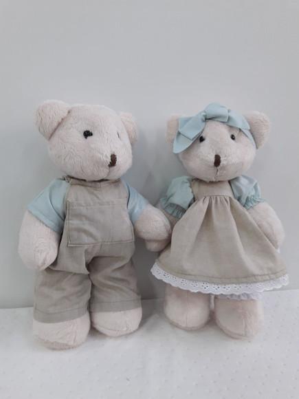 Casal de Ursos de Pelúcia