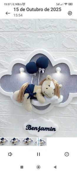 Enfeite de Porta Maternidade Cavalinho Nuvem com Leds