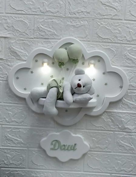Enfeite de Porta Maternidade Nuvem com Leds