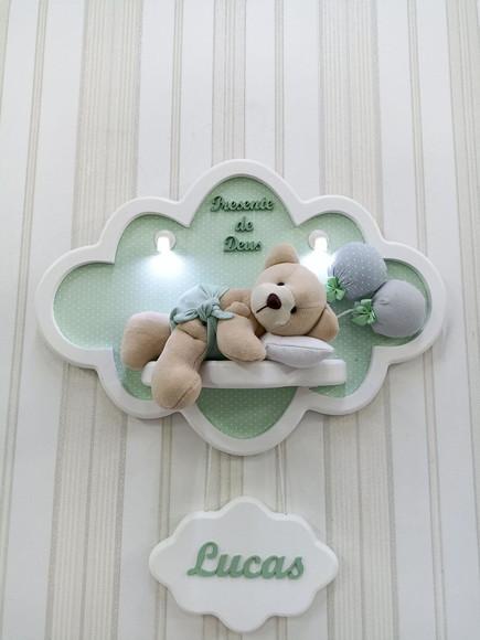 Enfeite de Porta Maternidade Nuvem com Leds