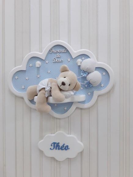 Enfeite de Porta Maternidade Nuvem com Leds