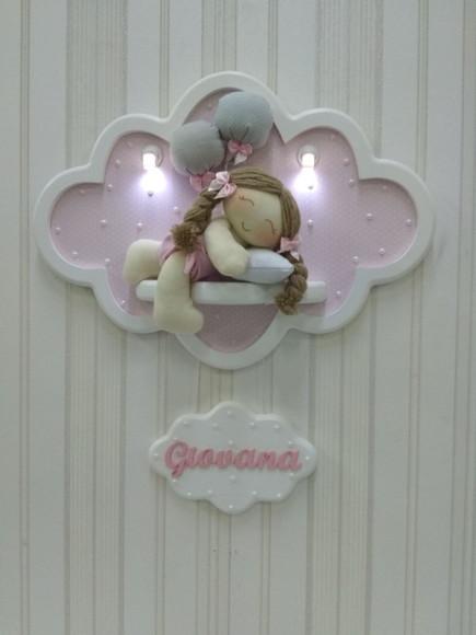 Enfeite de Porta Maternidade Nuvem com Leds