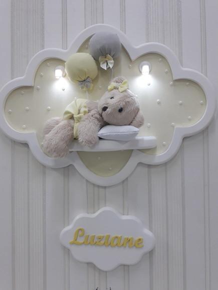Enfeite de Porta Maternidade Urso na Nuvem com Leds