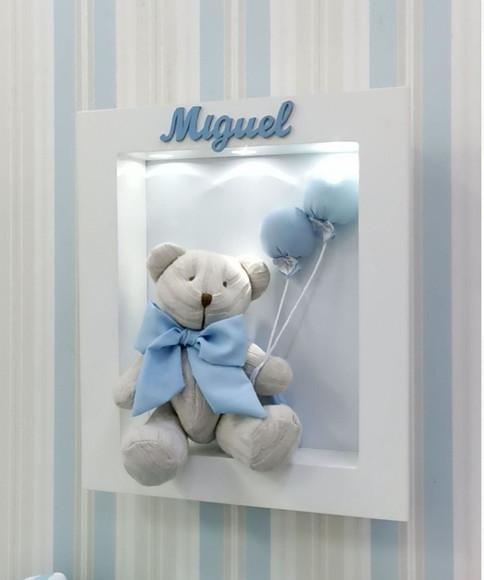 Enfeite de Porta Maternidade Urso de Tricô com Leds
