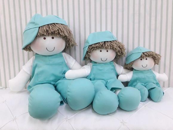 Trio de Bonecos