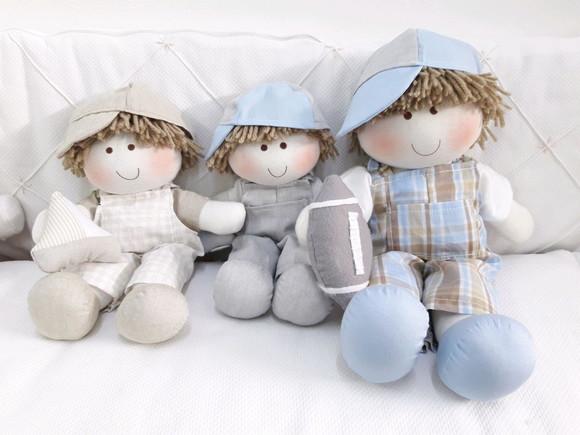 Trio de Bonecos