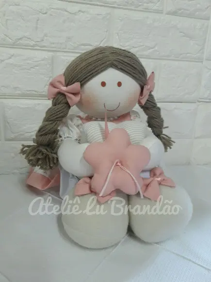 Boneca de Pano Lili Pernudinha