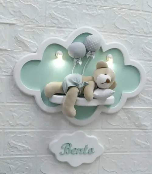 Enfeite de Porta Maternidade Nuvem com Leds