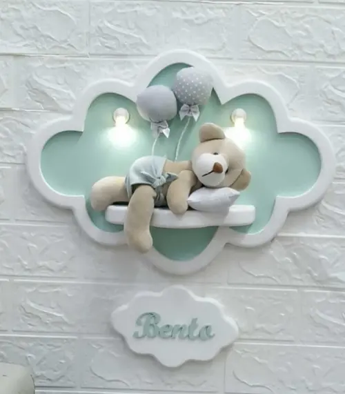 Enfeite de Porta Maternidade Nuvem com Leds