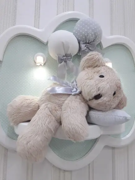 Enfeite de Porta Maternidade Nuvem com Leds