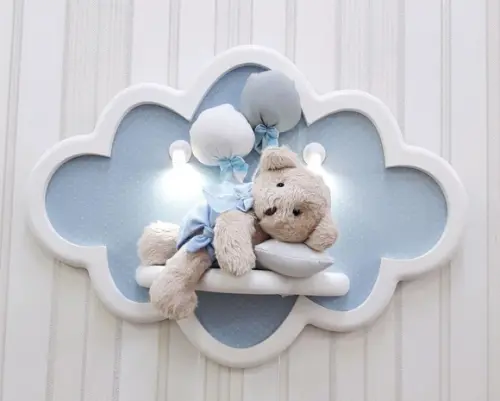 Enfeite de Porta Maternidade Ursinho na Nuvem com Leds