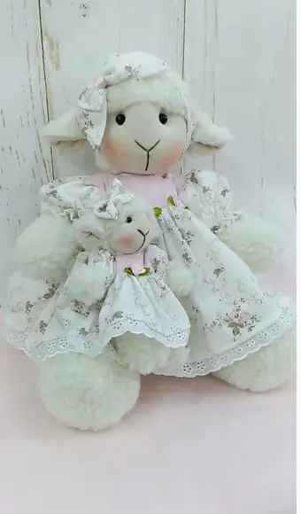 Ovelha de Pelúcia
