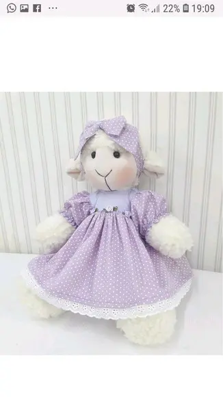 Ovelha de Pelúcia Grande