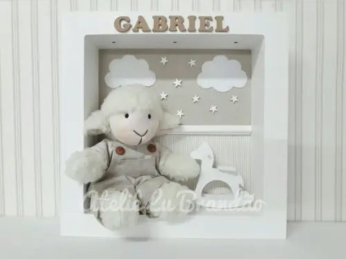 Porta Maternidade Carneirinho com Leds