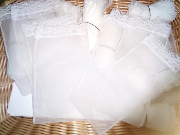 Saquinho 12x20 cm com Renda de Organza Tunil e sem Fita
