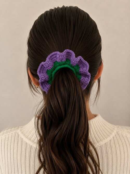Scrunchie de Crochê Princesas Xuxinha Artesanal para Cabelo