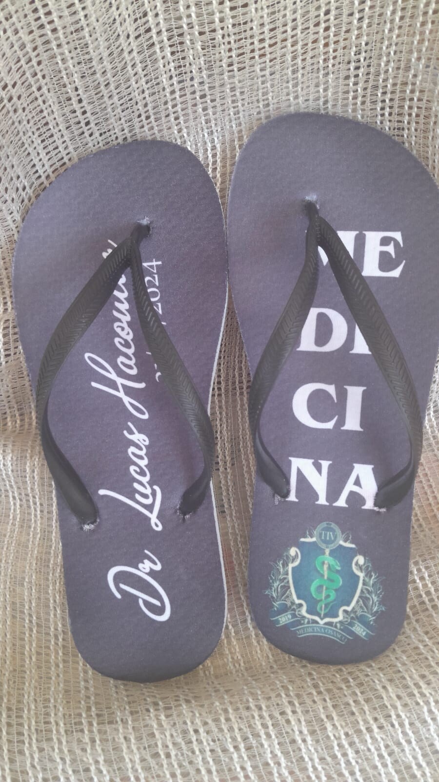 Chinelos personalizados para casamentos
