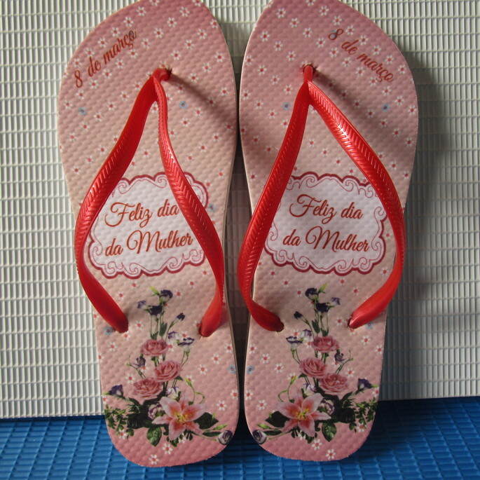 Chinelos personalizados